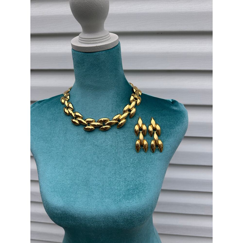Vintage Gold Tone Statement Necklace & Earrings Set Bold Runway Jewelry